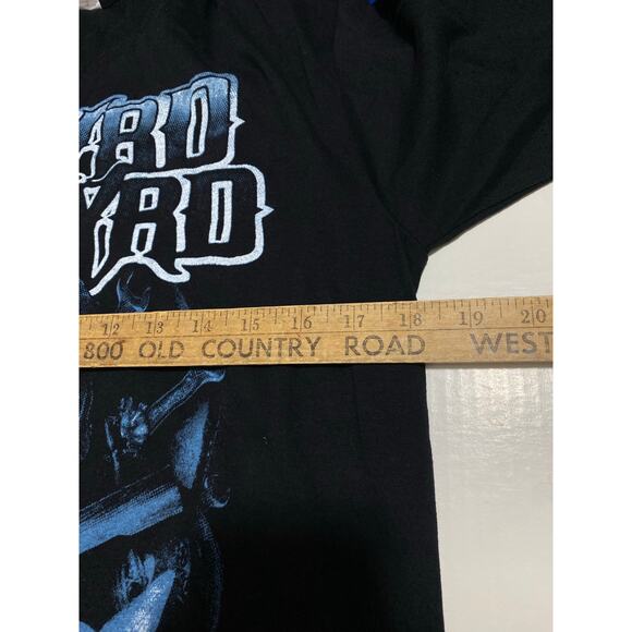 Lynyrd Skynyrd T-Shirt Size Medium Black Skull Flames Whiskey - Picture 6 of 8